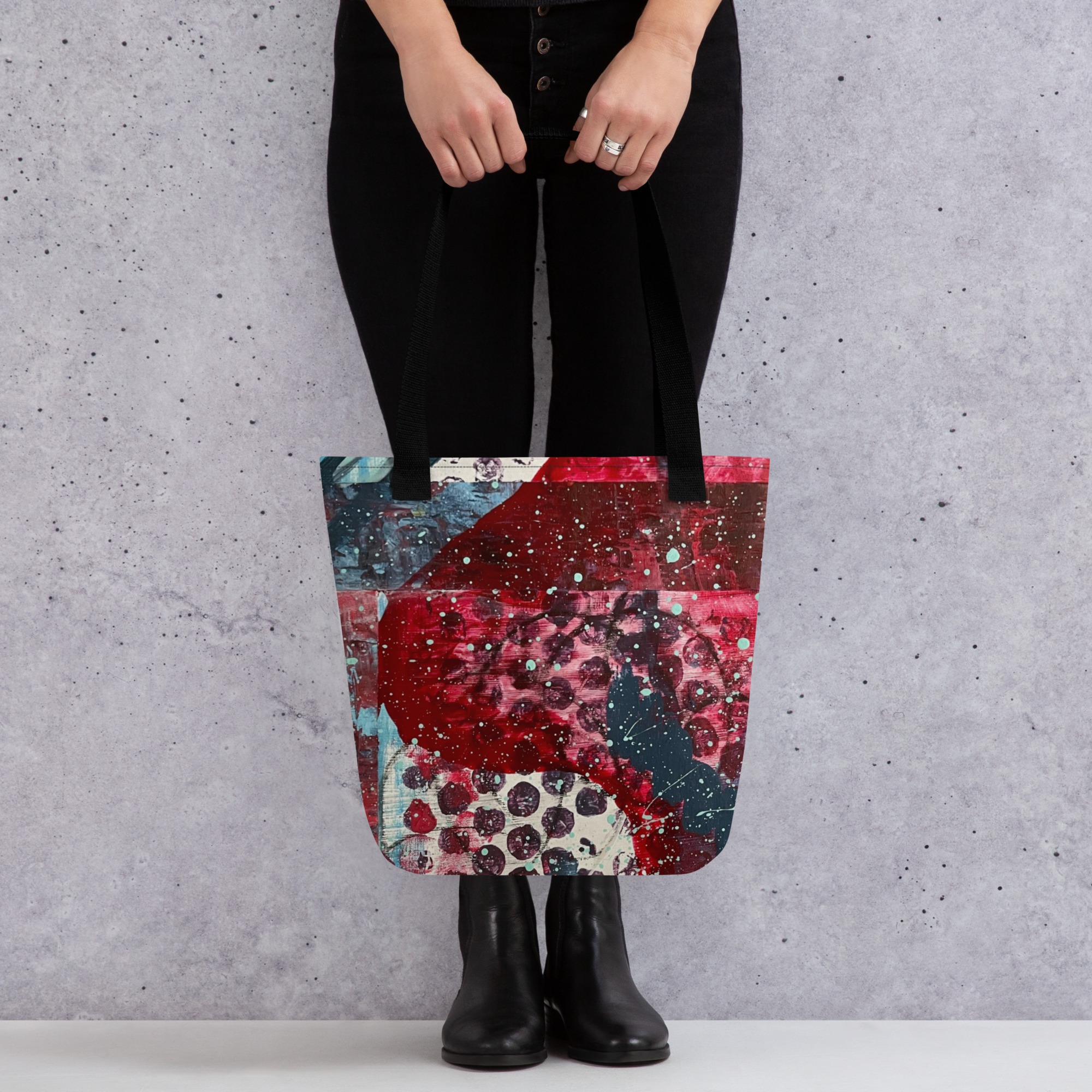 All-Over Print TOTE Focussing3 - Image 6